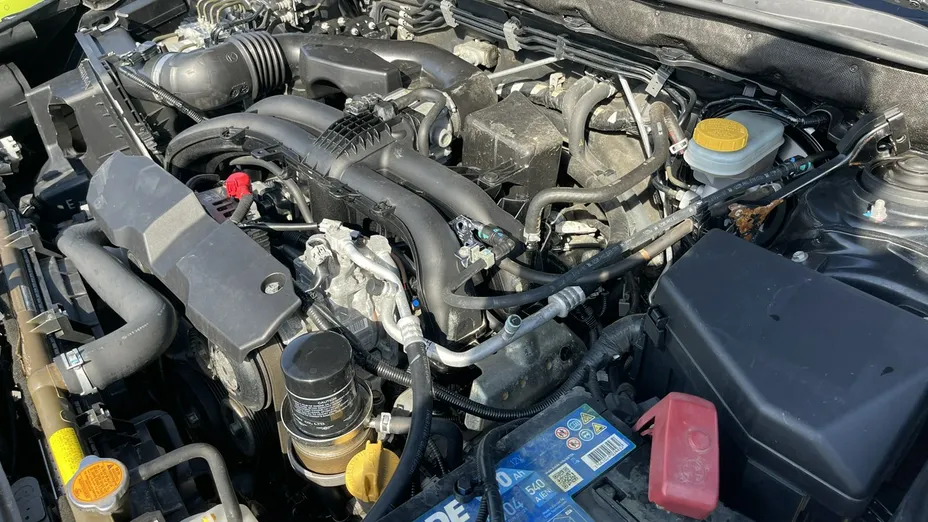 SUBARU Outback -