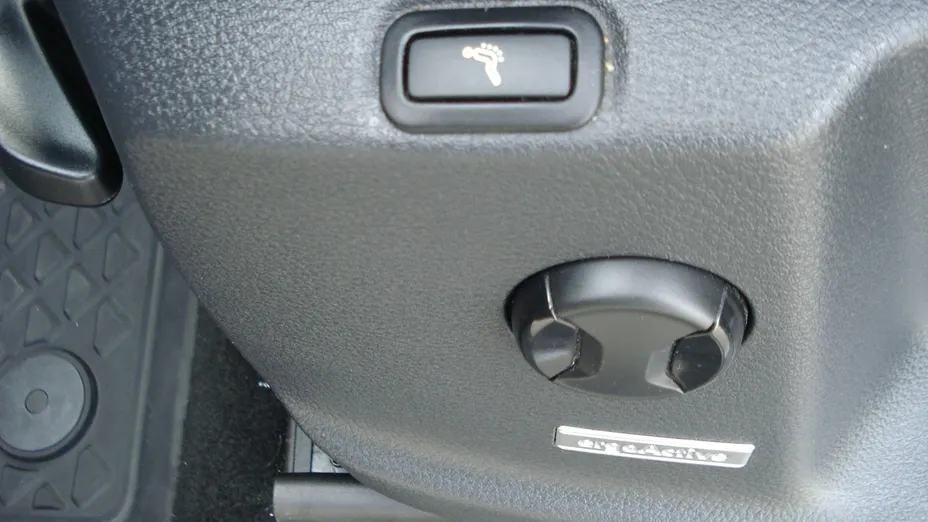 VOLKSWAGEN Touran -