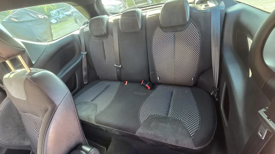 CITROEN DS3 -