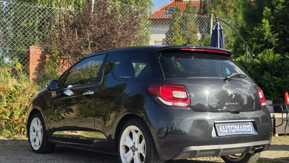 CITROEN DS3 -