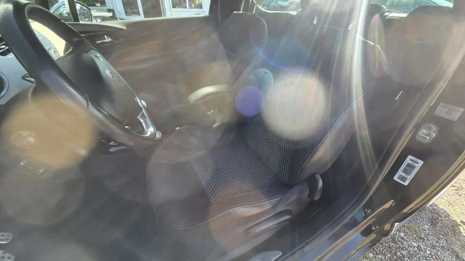 CITROEN DS3 -