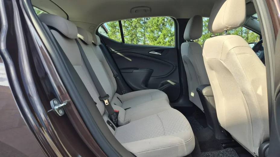 OPEL Astra -