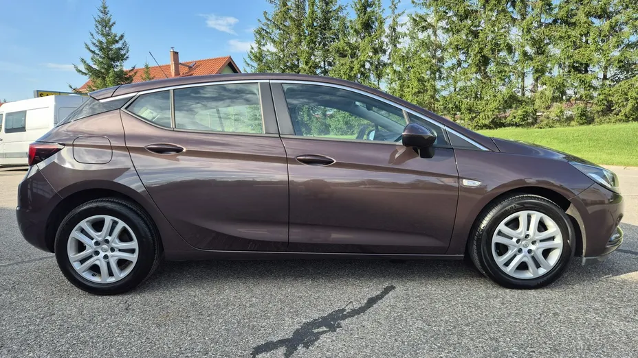 OPEL Astra -