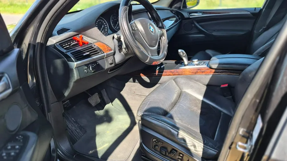 BMW X5 -