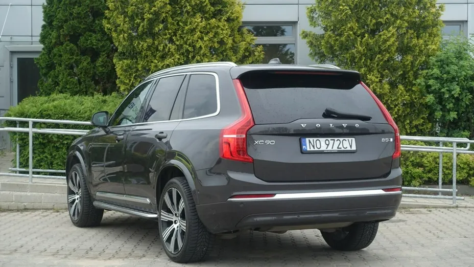 VOLVO XC90 -