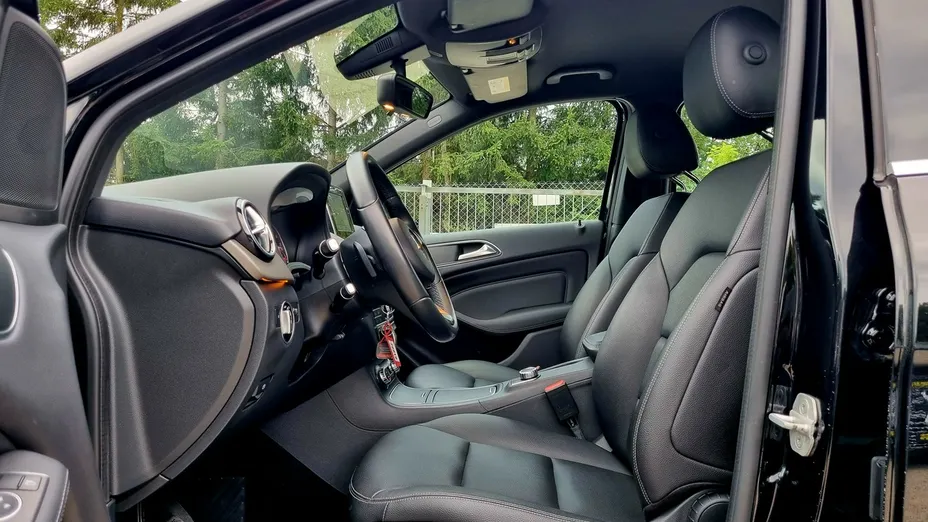 MERCEDES-BENZ B Klasa -