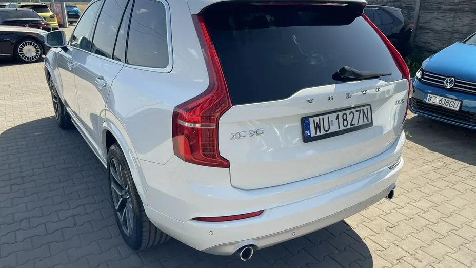 VOLVO XC90 -