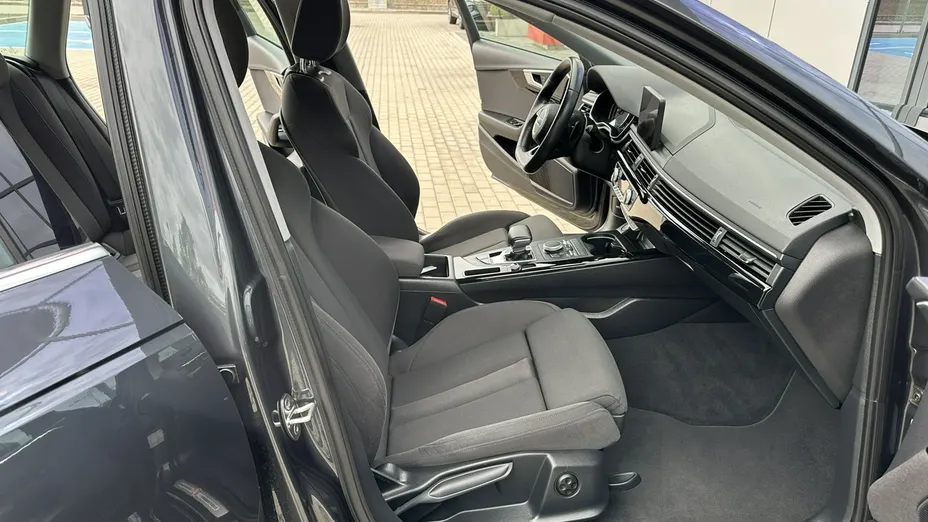 AUDI A4 Avant -