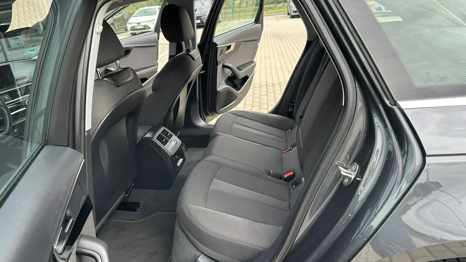 AUDI A4 Avant -