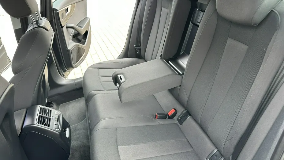 AUDI A4 Avant -