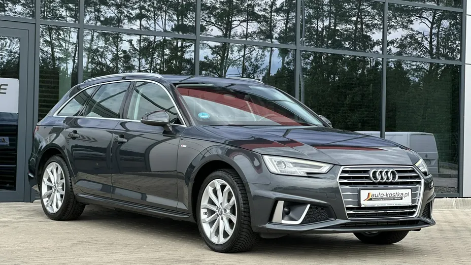 AUDI A4 Avant -
