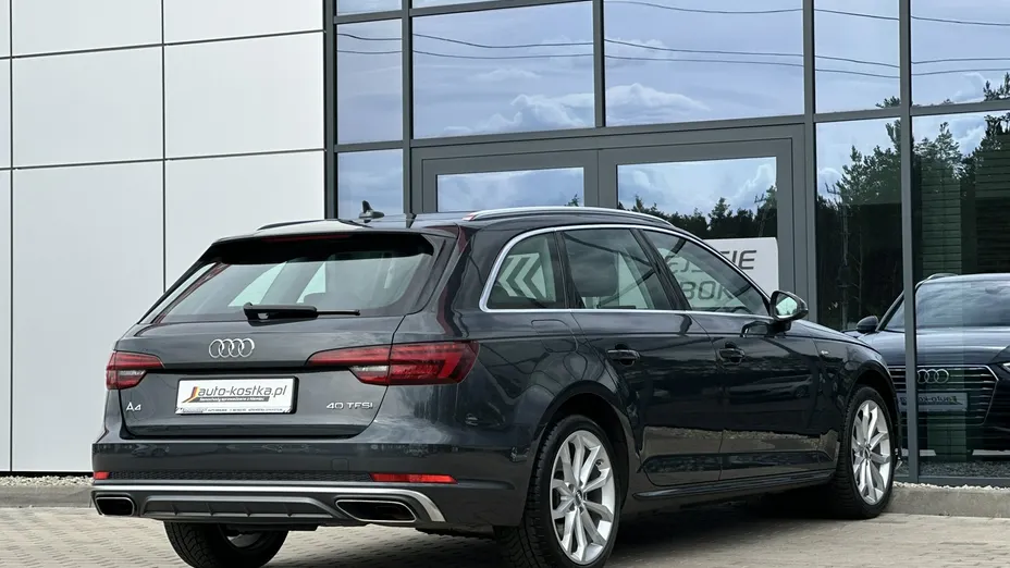 AUDI A4 Avant -