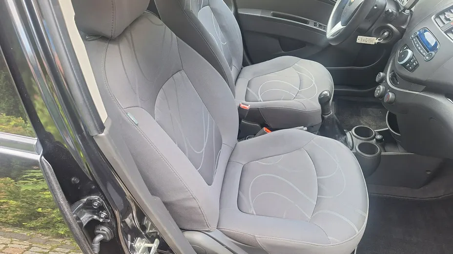 CHEVROLET Spark -
