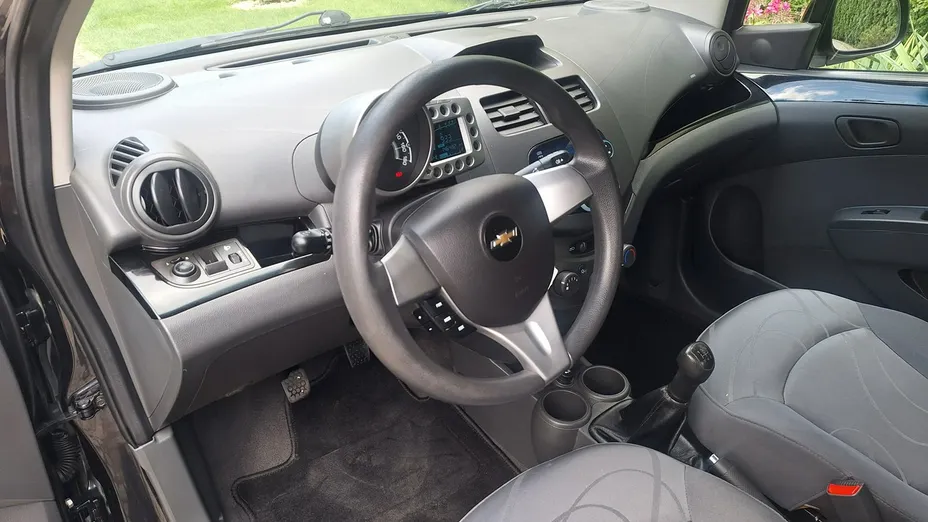 CHEVROLET Spark -