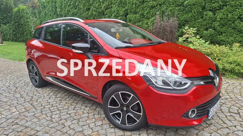 RENAULT Clio -
