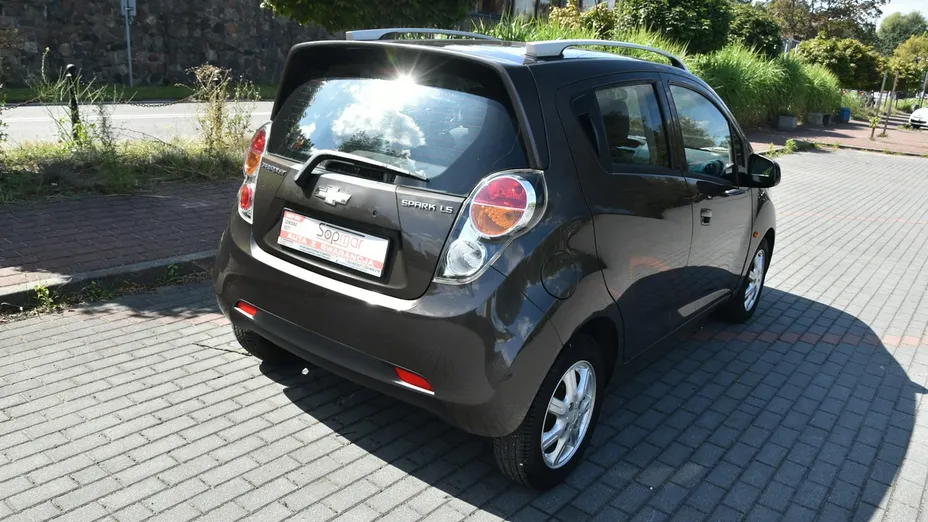 CHEVROLET Spark -