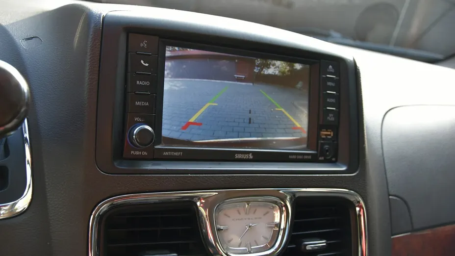 CHRYSLER Town & Country -