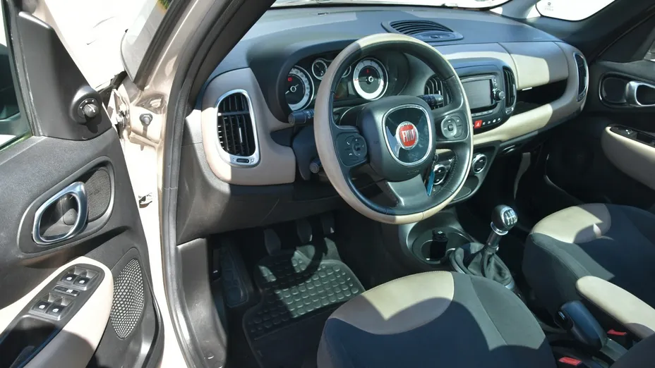 FIAT 500L -