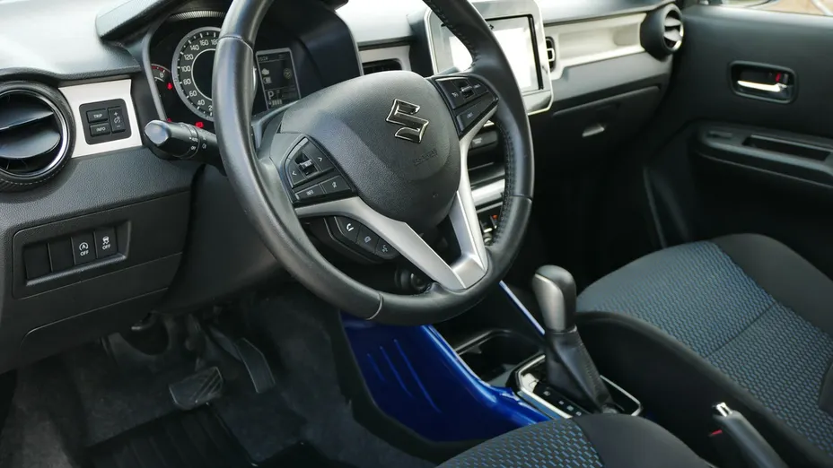 SUZUKI Ignis -