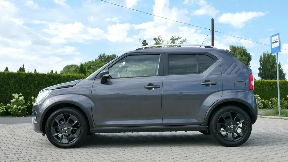 SUZUKI Ignis -