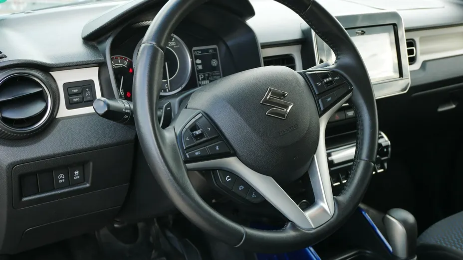 SUZUKI Ignis -
