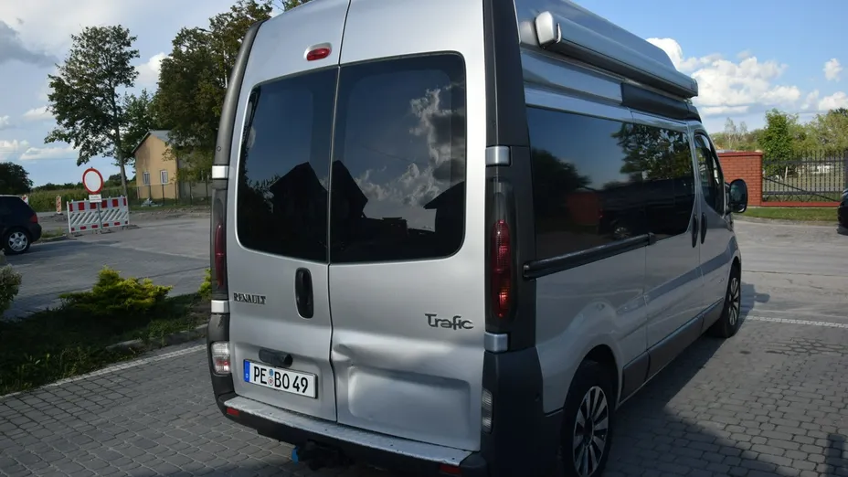 RENAULT Trafic -