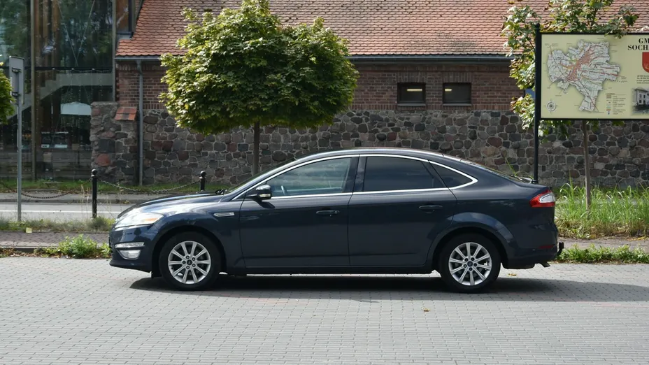 FORD Mondeo -