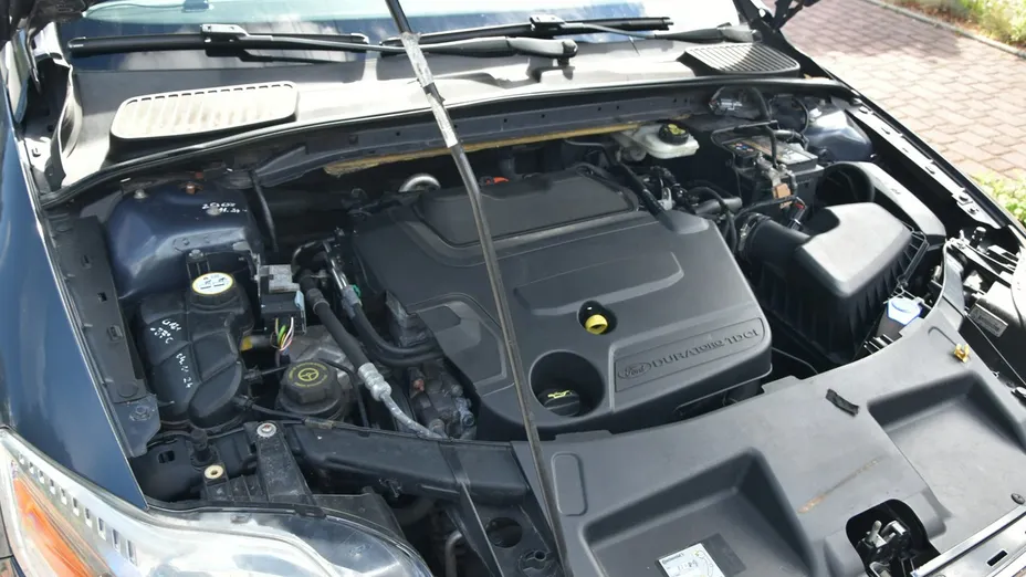 FORD Mondeo -