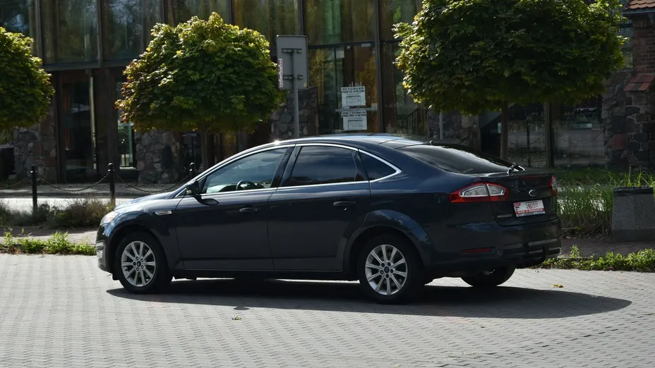 FORD Mondeo -