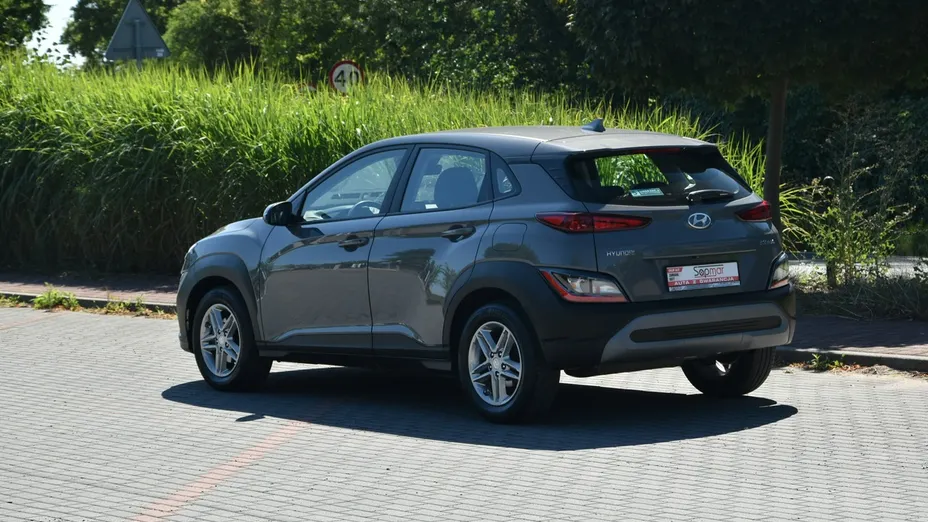 HYUNDAI Kona -