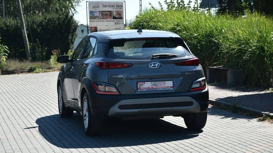 HYUNDAI Kona -