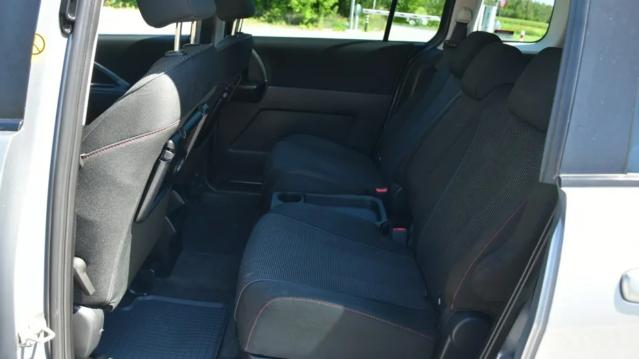 MAZDA 5 -