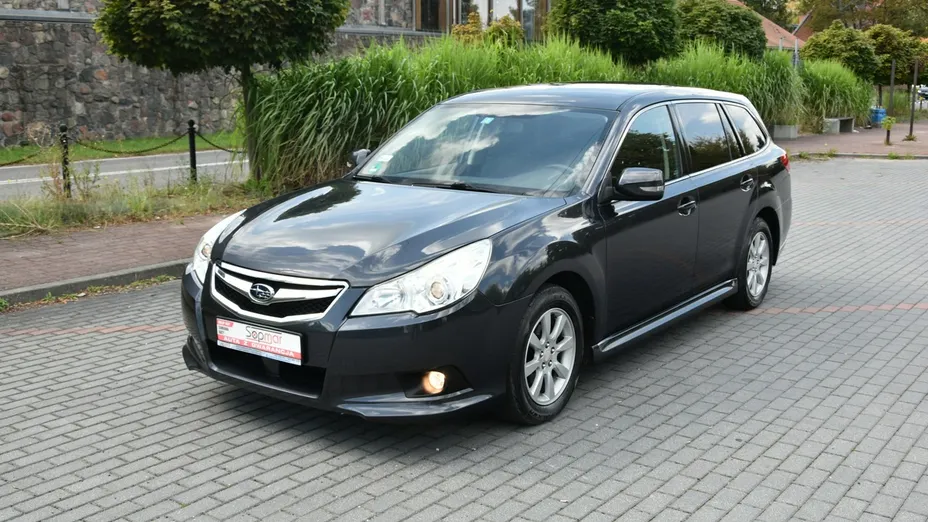 SUBARU Legacy -