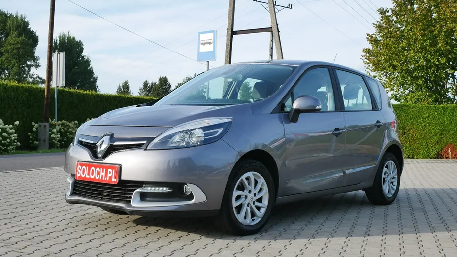 RENAULT Scenic -