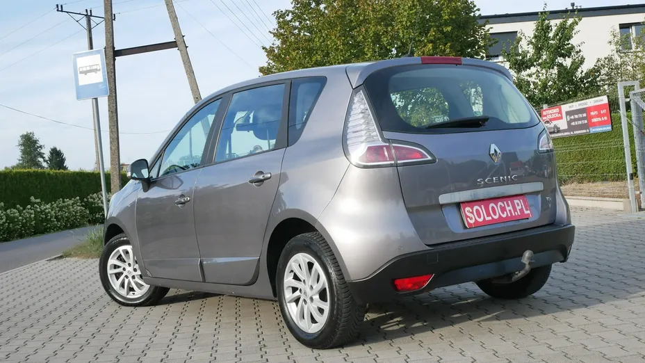 RENAULT Scenic -