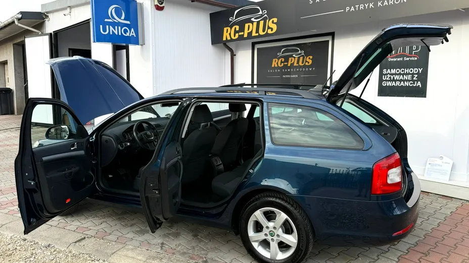 SKODA Octavia -