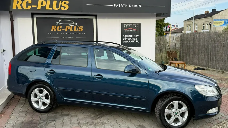SKODA Octavia -