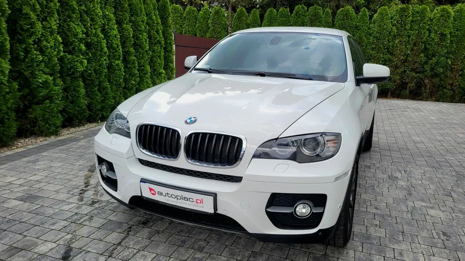 BMW X6 -