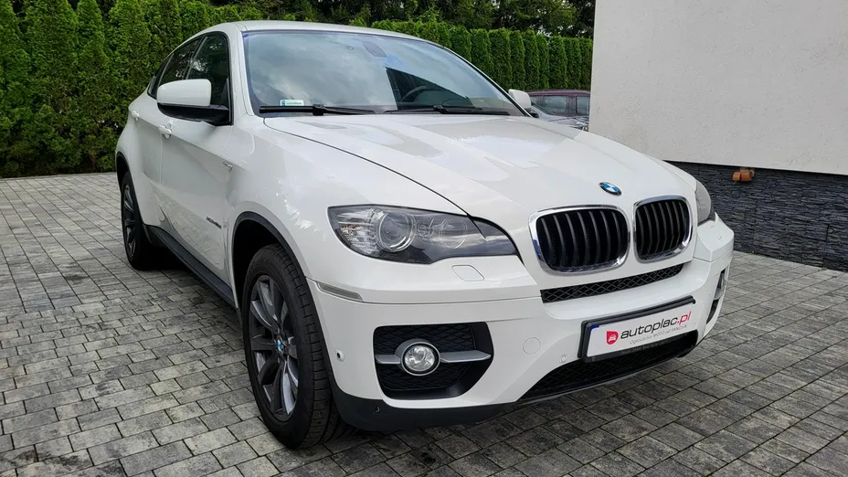 BMW X6 -