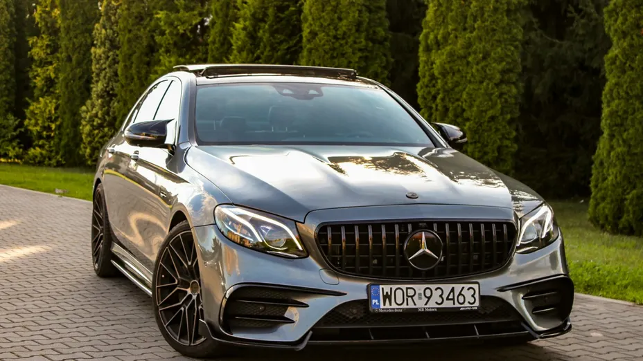 MERCEDES-BENZ E Klasa -