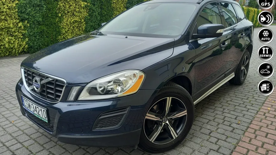 VOLVO XC60 -