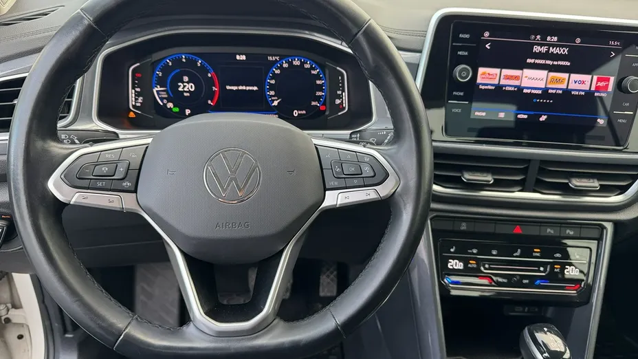 VOLKSWAGEN T-ROC -