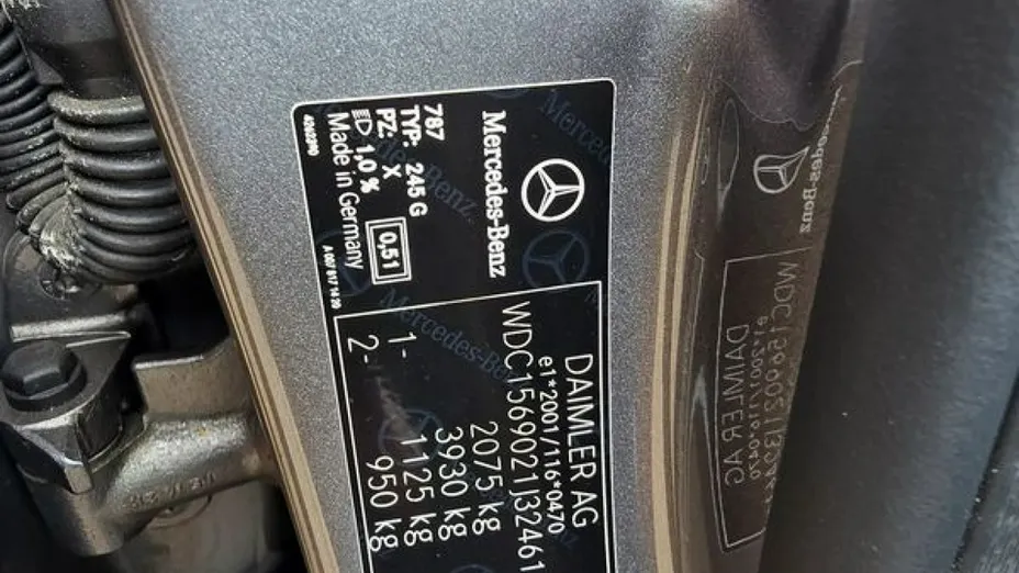 MERCEDES-BENZ GLA -
