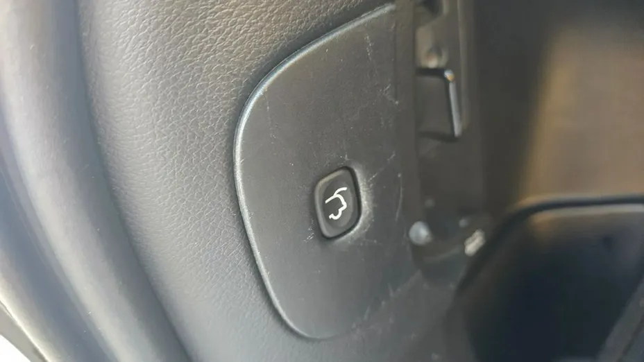 JEEP Cherokee -