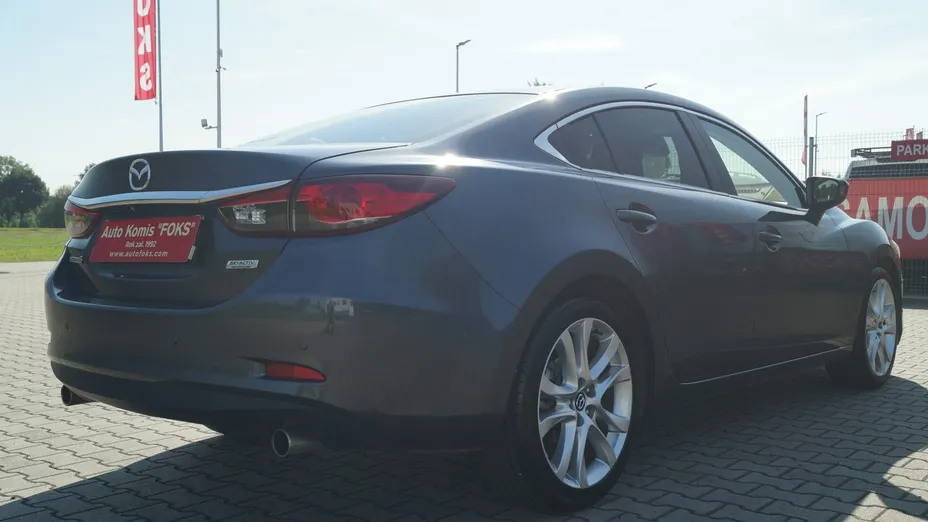 MAZDA 6 -