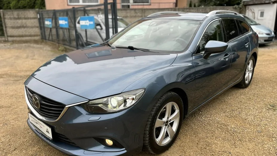 MAZDA 6 -