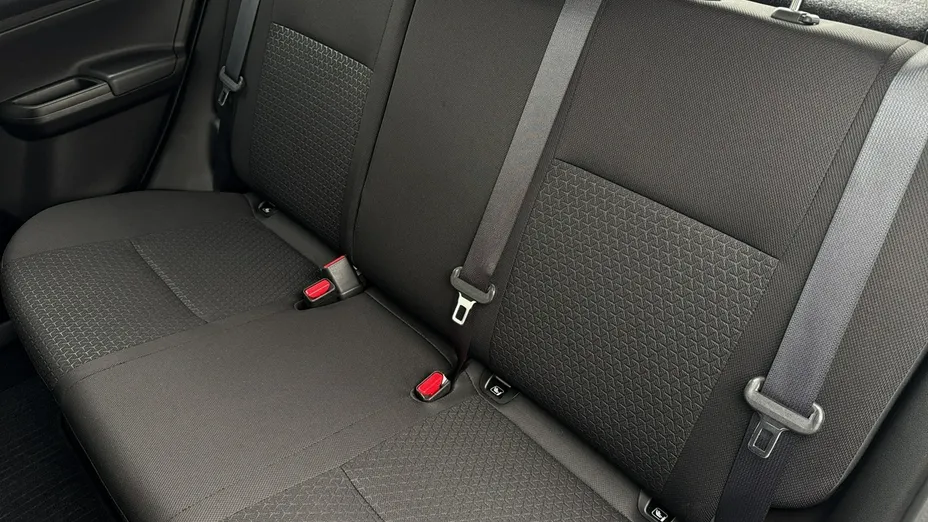 SUZUKI Swift -