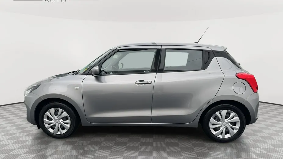 SUZUKI Swift -