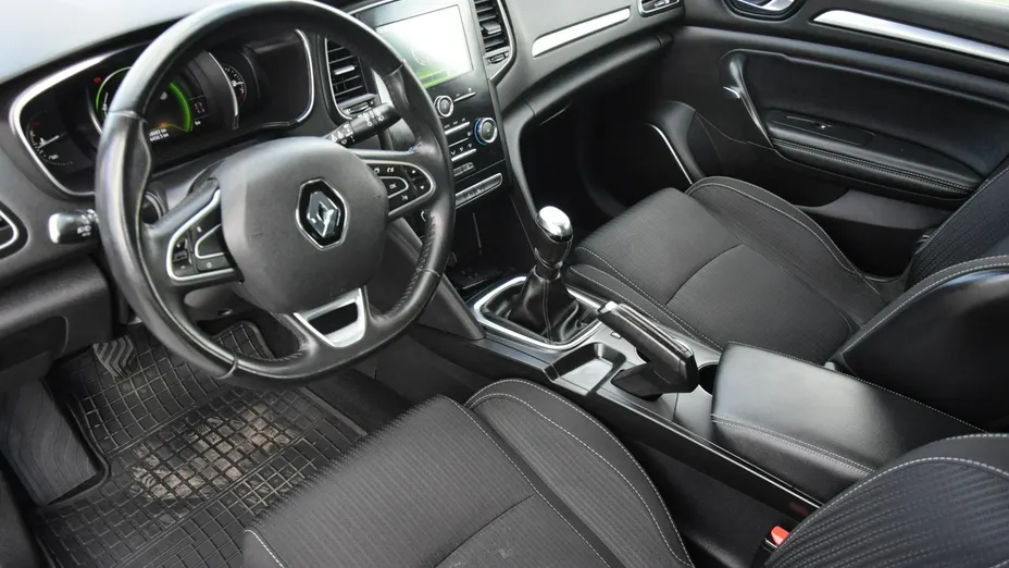 RENAULT Megane -