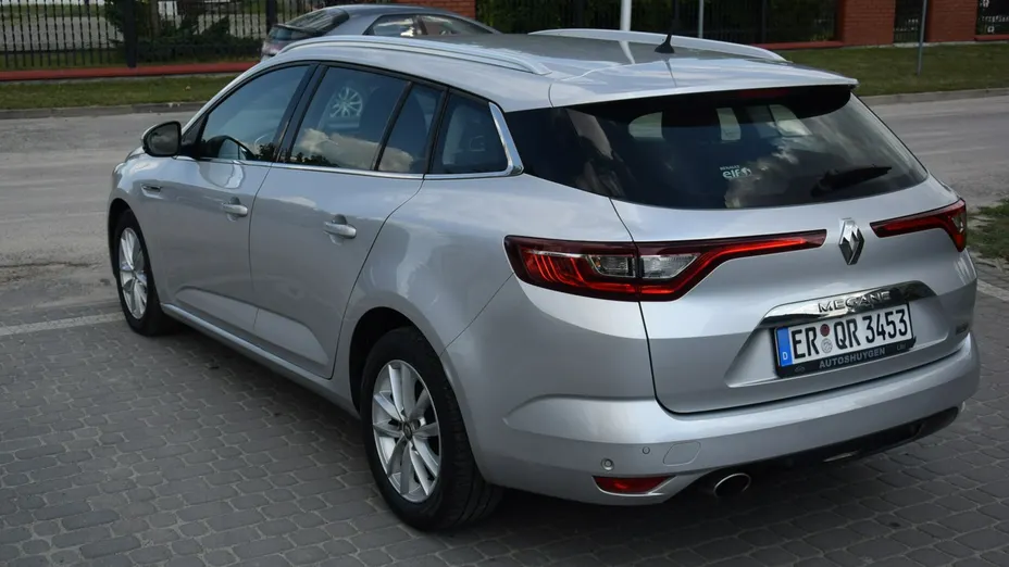 RENAULT Megane -